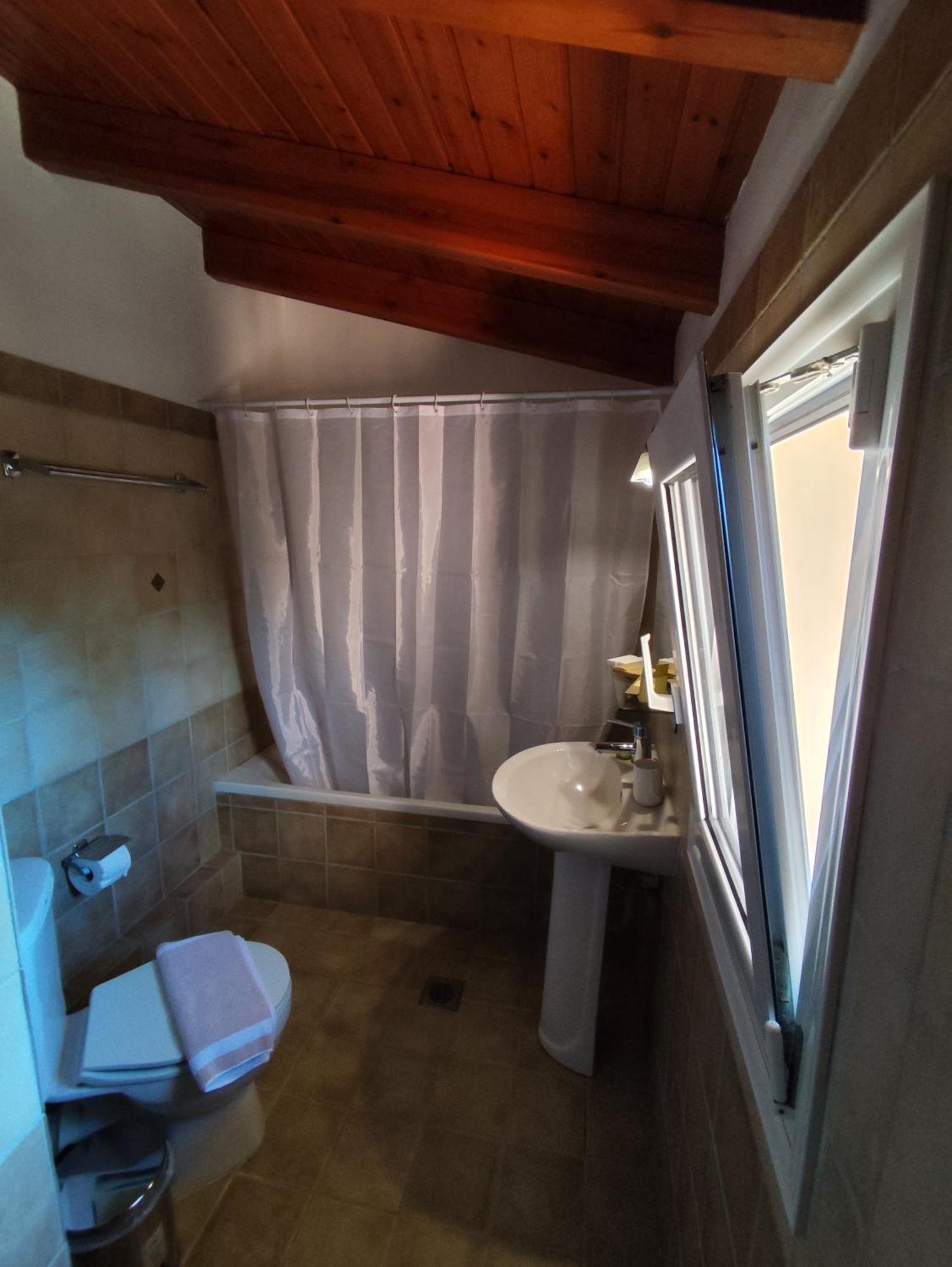Epta Karpi Complex Of 7 Luxury Skriperon