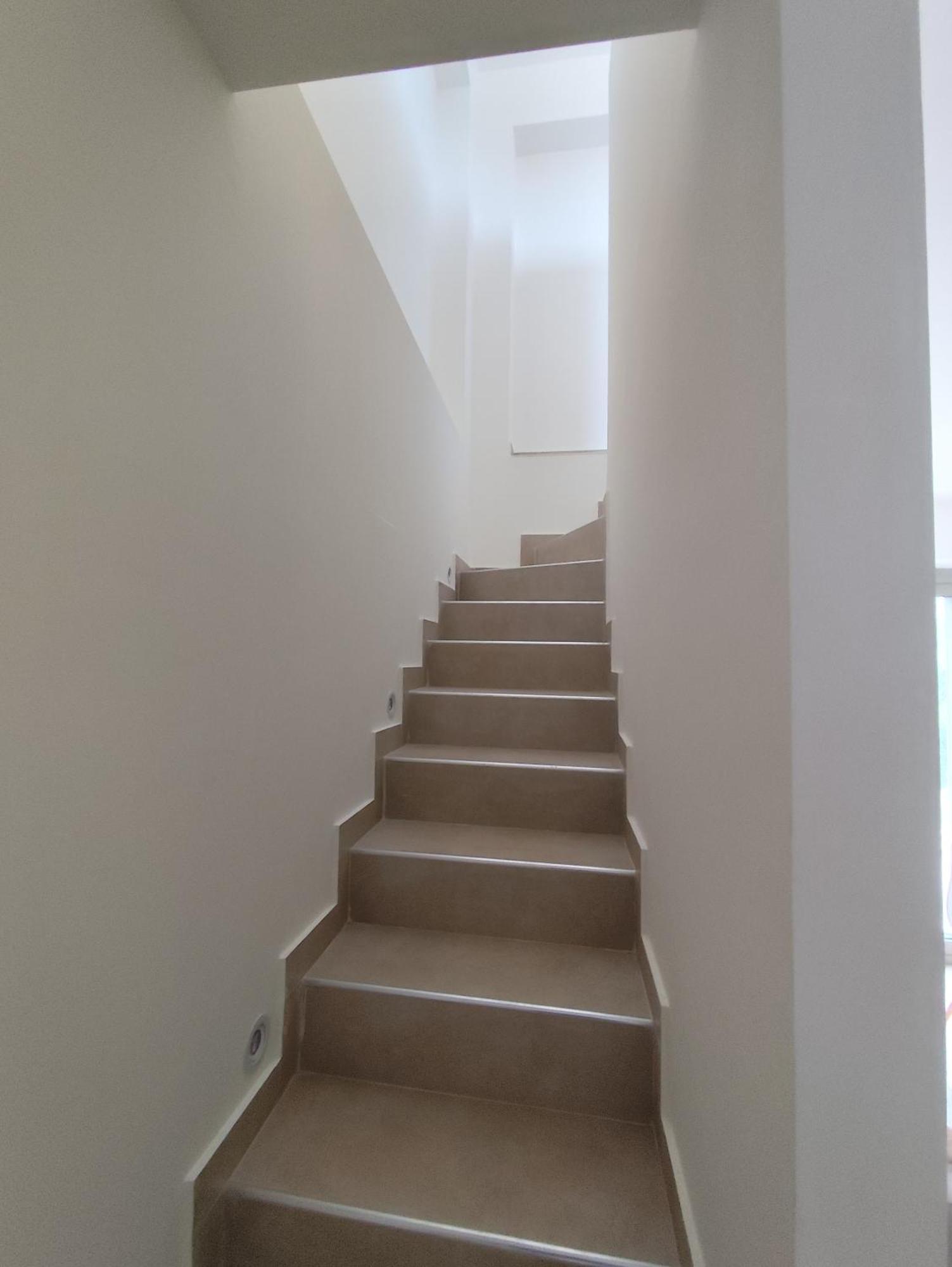 Epta Karpi Complex Of 7 Luxury Skriperon