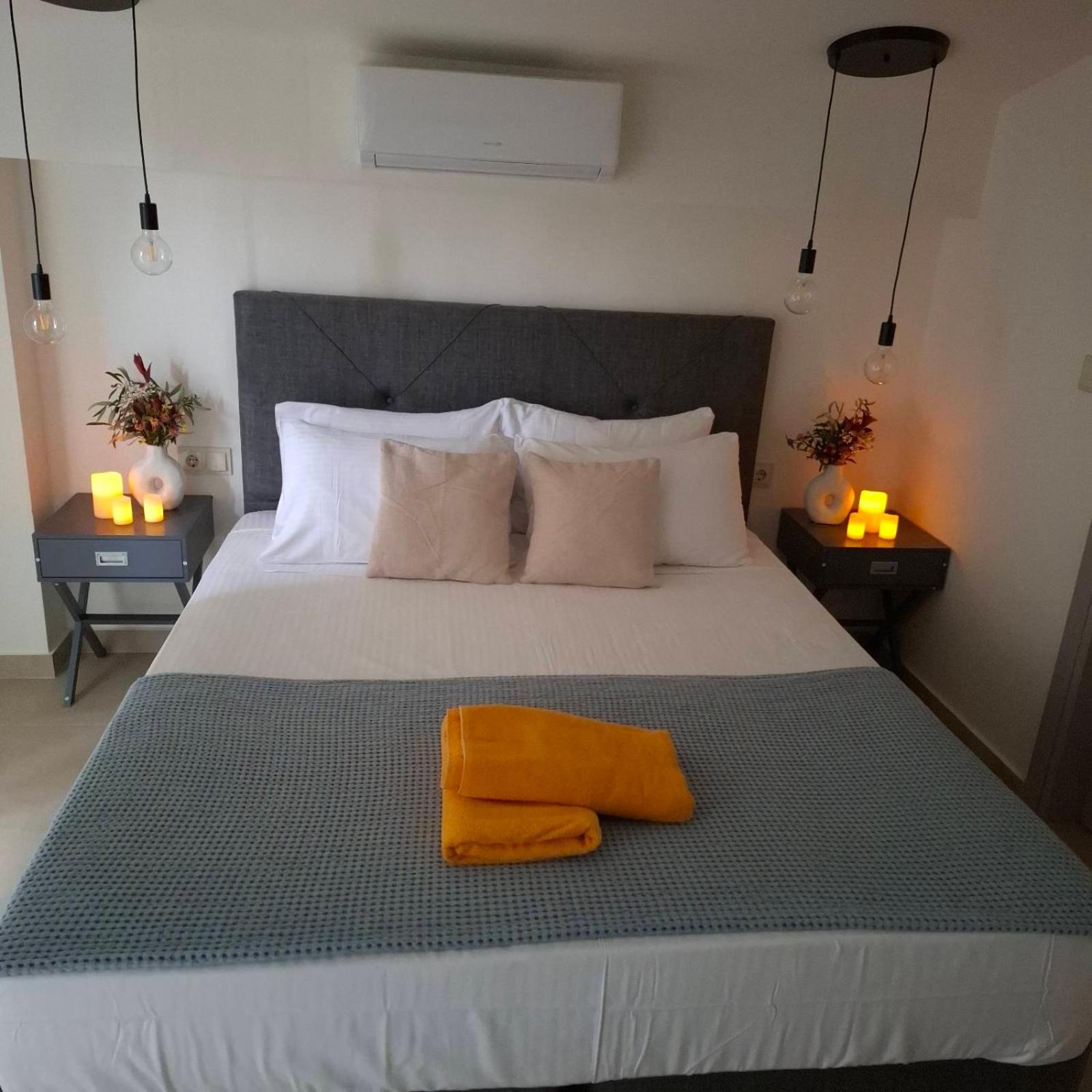 Villa Epta Karpi Complex Of 7 Luxury