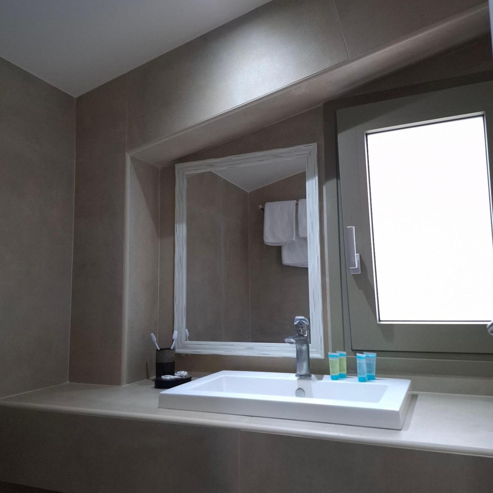 Epta Karpi Complex Of 7 Luxury Villa